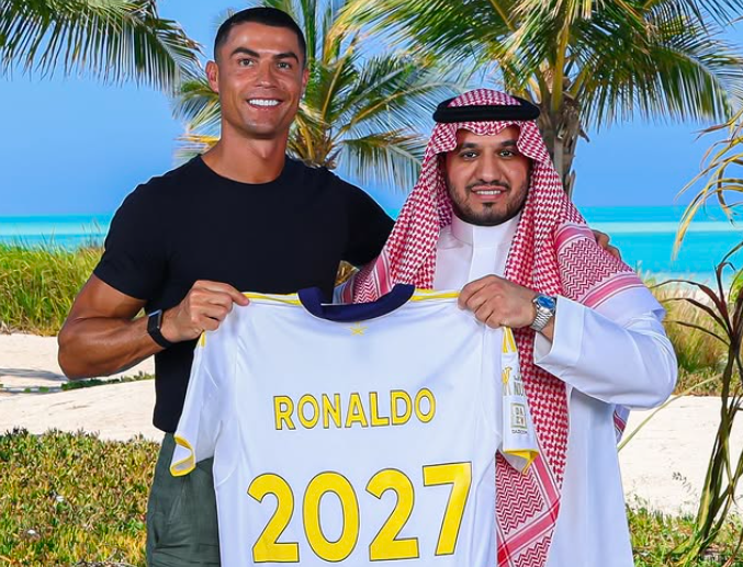 Cristiano Ronaldo signs new two-year contract with Al-Nassr 